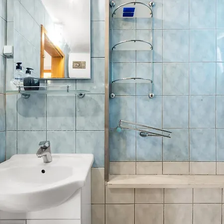 1 Bedroom Cozy In * Betina (Sibenik-Knin)